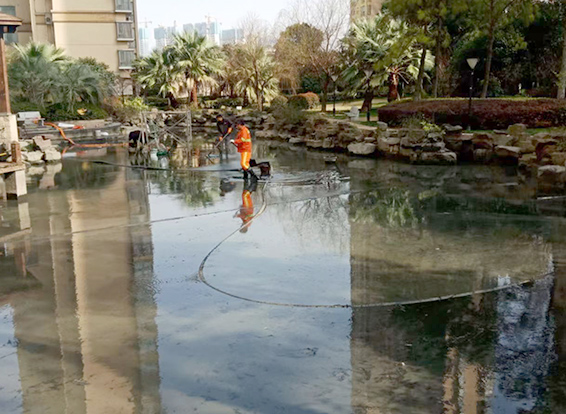 会泽景观池淤泥清理